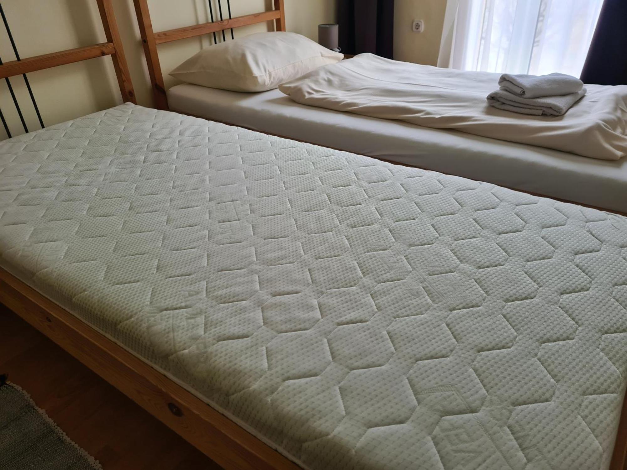 Hotel Oroszlan Szigetvár Buitenkant foto